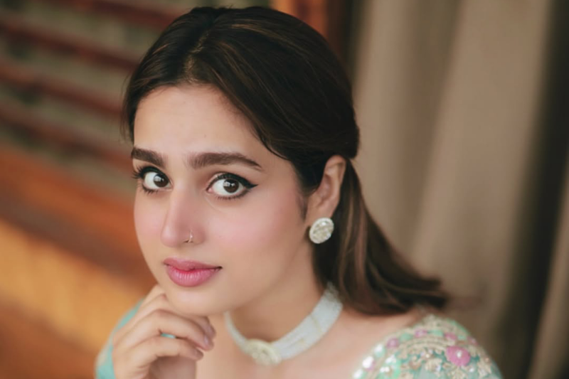 Ayesha Khan age, height, boyfriend, family, biography, wiki and more