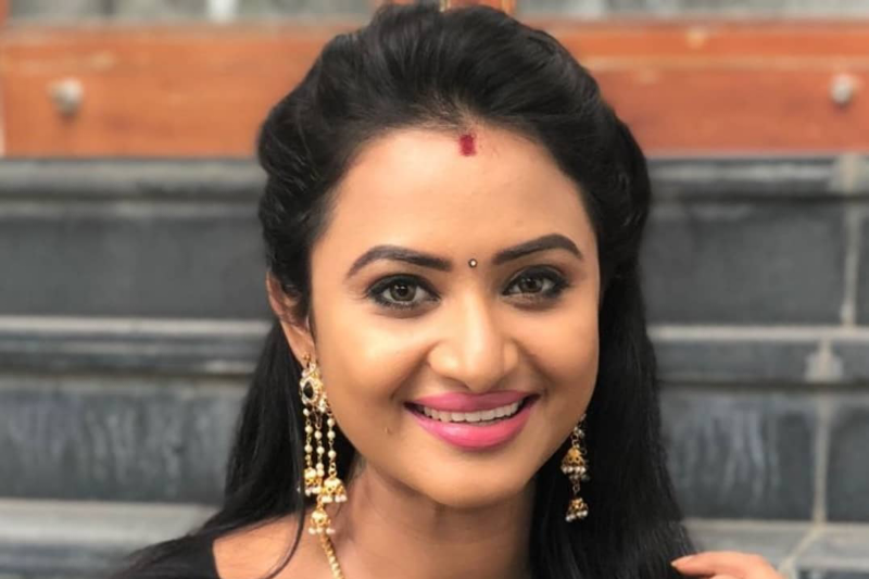 Janani Ashok Kumar age, height, boyfriend, family, and more